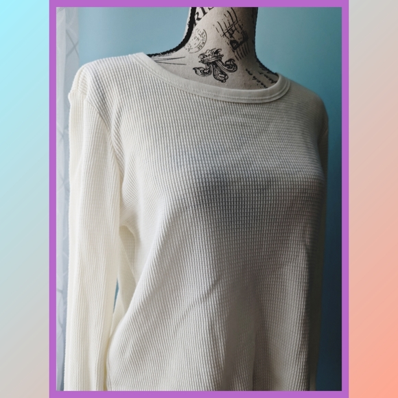 Calvin Klein Top - Picture 6 of 10